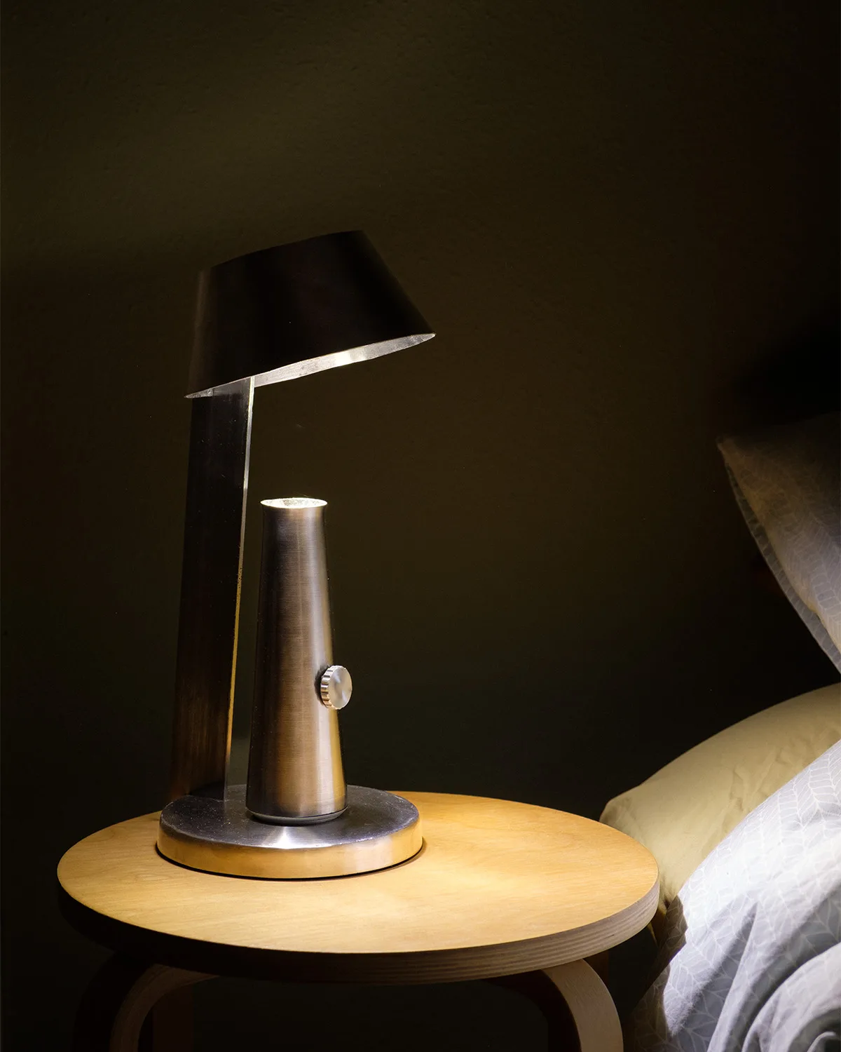 Ando — physical model 1.